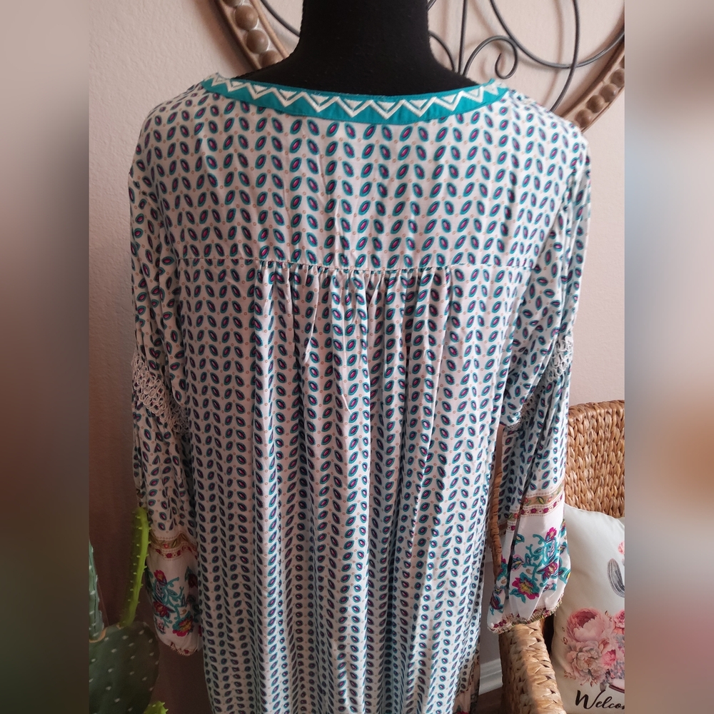 Umgee White Tunic/Dress with Teal Trim & Blue Print - Picture 6 of 10